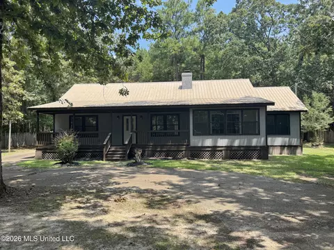 Exterior - 4022 Pleasant Hill Dr, Summit, MS 39666 photo 1 of 4