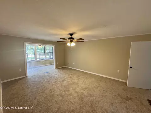 Living - 4022 Pleasant Hill Dr, Summit, MS 39666 photo 3 of 3