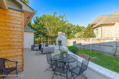 Exterior - 121 Vinca Dr, Madison, MS 39110 photo 8 of 16
