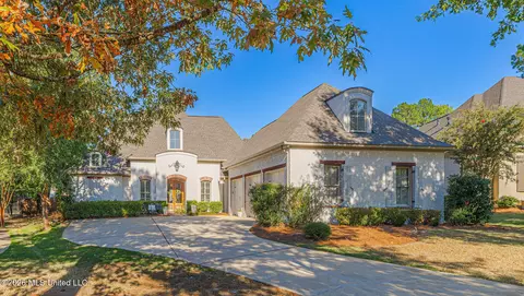 Exterior - 121 Vinca Dr, Madison, MS 39110 photo 6 of 16