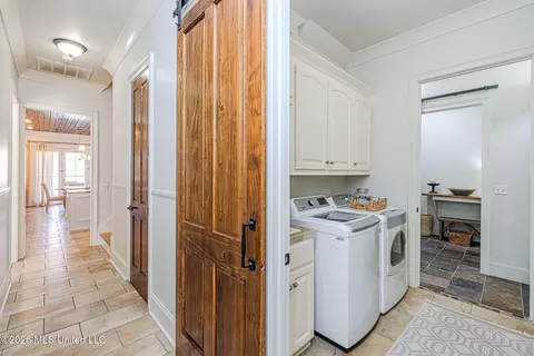 Entry Way - 121 Vinca Dr, Madison, MS 39110 photo 2 of 4