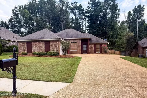 Exterior - 154 Notting Hill Pl, Canton, MS 39046 photo 2 of 12