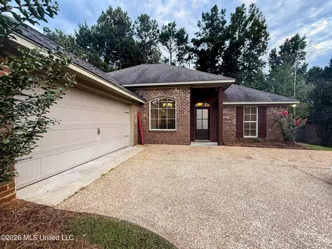 Exterior - 154 Notting Hill Pl, Canton, MS 39046 photo 4 of 12