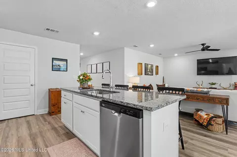 Kitchen - 203 Mill Ct, Lucedale, MS 39452 photo 2 of 2