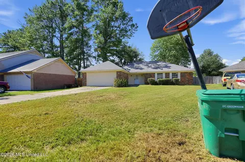 Exterior - 21 Riverview Cv, Byram, MS 39272 photo 2 of 4