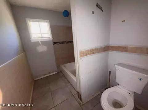 1607 Meadow Forest Dr, Jackson, MS 39212 photo 10
