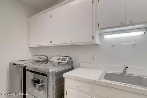 Other - 4066 Robin Dr, Jackson, MS 39206 photo 6 of 7