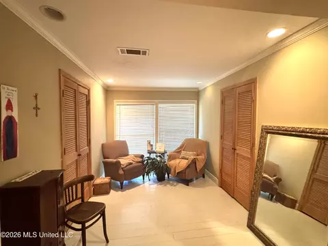 Other - 4433 Deer Creek Dr, Jackson, MS 39211 photo 8 of 9