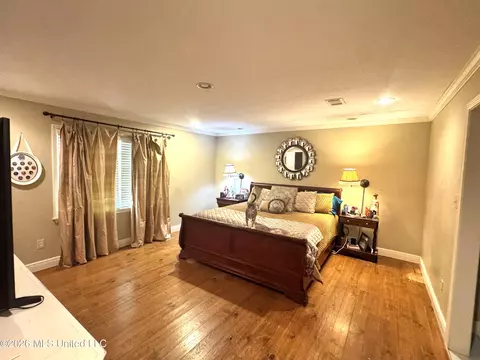 Bedroom - 4433 Deer Creek Dr, Jackson, MS 39211 photo 3 of 5