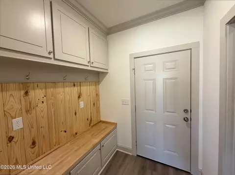Entry Way - 312 Brookfield Cir, Brandon, MS 39042 photo 2 of 4