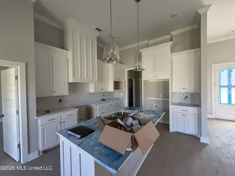 Kitchen - 320 Brookfield Cir, Brandon, MS 39042 photo 1 of 1