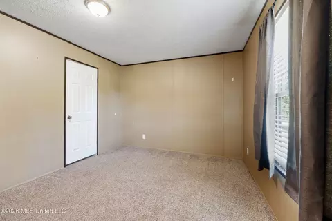 Bedroom - 5805 Mcingvale Rd, Hernando, MS 38632 photo 7 of 8