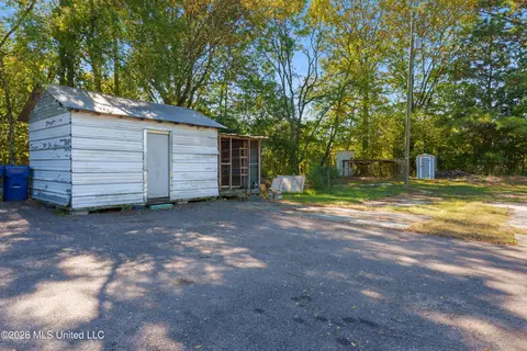 Exterior - 5805 Mcingvale Rd, Hernando, MS 38632 photo 3 of 3