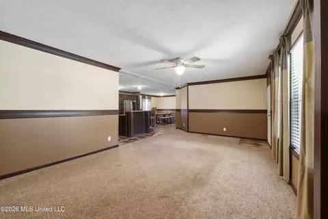 Living - 5805 Mcingvale Rd, Hernando, MS 38632 photo 2 of 2