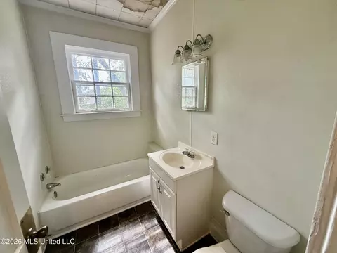 Bath - 302 3rd Ave, Magee, MS 39111 photo 1 of 2