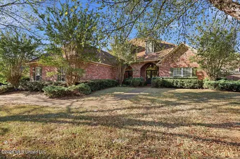 Exterior - 344 Red Eagle Cir, Ridgeland, MS 39157 photo 2 of 13