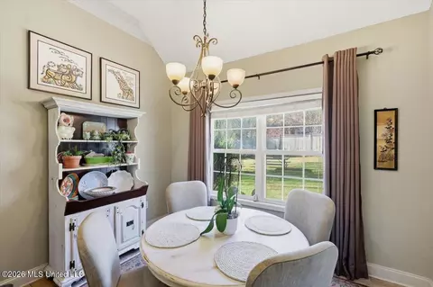 Dining - 344 Red Eagle Cir, Ridgeland, MS 39157 photo 1 of 5