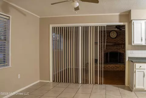 Living - 302 Ferguson Ave, Long Beach, MS 39560 photo 4 of 4