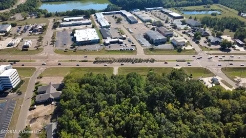 Lakeland Drive, Flowood, MS 39232 photo 3