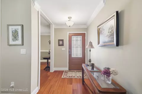 Entry Way - 5 Deborah Ct, Long Beach, MS 39560 photo 1 of 2