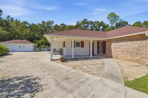 Exterior - 5 Deborah Ct, Long Beach, MS 39560 photo 9 of 9