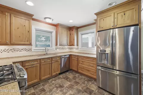 Kitchen - 5 Deborah Ct, Long Beach, MS 39560 photo 1 of 3