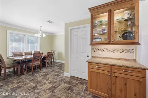 Dining - 5 Deborah Ct, Long Beach, MS 39560 photo 1 of 2