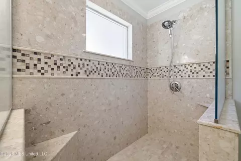 Bath - 5 Deborah Ct, Long Beach, MS 39560 photo 2 of 3