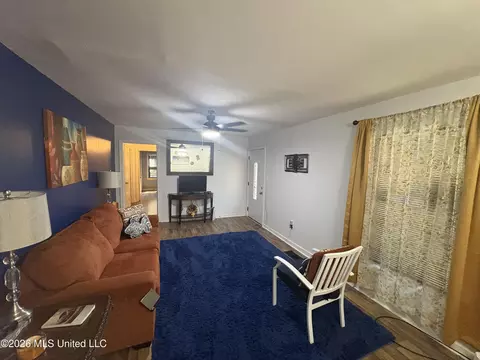 Living - 2750 Pinedale St, Jackson, MS 39204 photo 1 of 2