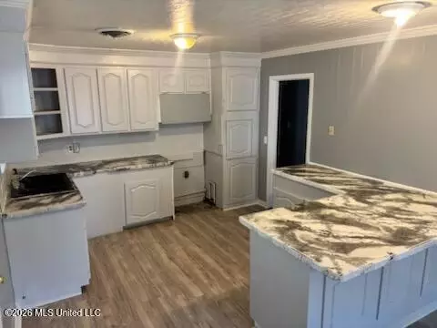 Other - 1645 Camellia Ln, Jackson, MS 39204 photo 5 of 9