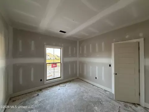 Bedroom - 1215 Old Court Xing, Flowood, MS 39232 photo 2 of 5