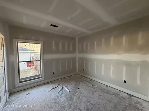 Bedroom - 1215 Old Court Xing, Flowood, MS 39232 photo 3 of 5