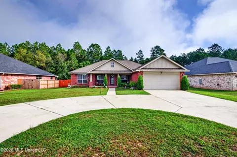 6836 Biddix Evans, Ocean Springs, MS 39564
