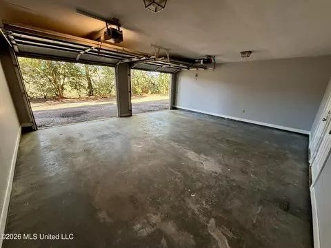 Other - 1326 Roxbury Ct #A, Jackson, MS 39211 photo 6 of 11