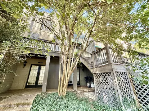 Exterior - 1326 Roxbury Ct #A, Jackson, MS 39211 photo 2 of 7