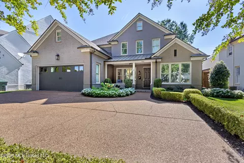 368 Woodmere Ln, Memphis, TN 38117