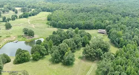 9992 Bowling Green Rd, Durant, MS 39063