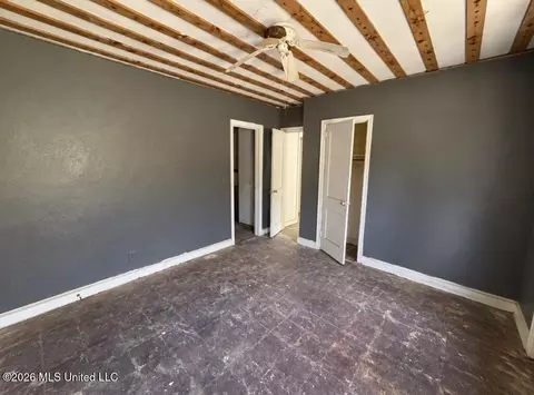 Bedroom - 2161 W Mcdowell Rd, Jackson, MS 39204 photo 3 of 3