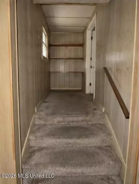 Entry Way - 2161 W Mcdowell Rd, Jackson, MS 39204 photo 1 of 2