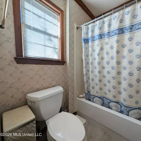 Bath - 150 Sumac Dr, Madison, MS 39110 photo 2 of 4