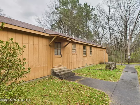 Exterior - 576 Franklin Rd, Goodman, MS 39079 photo 10 of 11