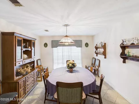 Dining - 576 Franklin Rd, Goodman, MS 39079 photo 1 of 2