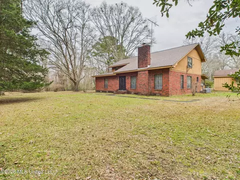 Exterior - 576 Franklin Rd, Goodman, MS 39079 photo 2 of 11