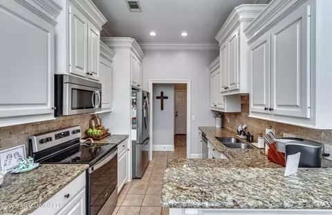 Kitchen - 229 Brigade Ave, Canton, MS 39046 photo 3 of 7