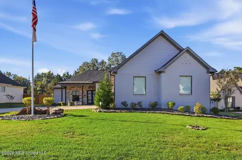 Exterior - 109 Biltmore Cv, Flowood, MS 39232 photo 11 of 11