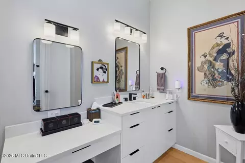 Bath - 109 Biltmore Cv, Flowood, MS 39232 photo 3 of 5