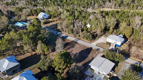 164 Vacation Ln, Waveland, MS 39576