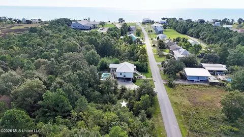 164 Vacation Ln, Waveland, MS 39576