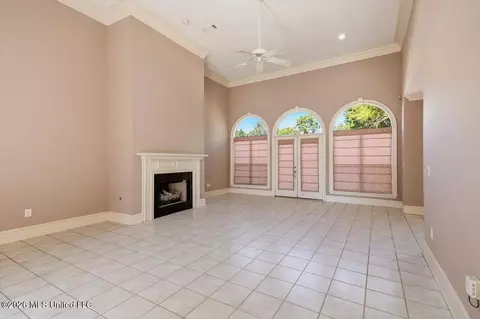 Living - 804 Annandale Rd, Madison, MS 39110 photo 1 of 4