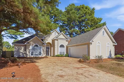 Exterior - 804 Annandale Rd, Madison, MS 39110 photo 2 of 4